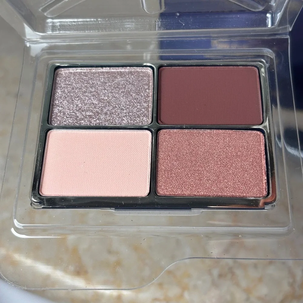 Estee Lauder Pure Color Envy Luxe EyeShadow Quad Refill 03 Aubergine‎ Dream 6g
